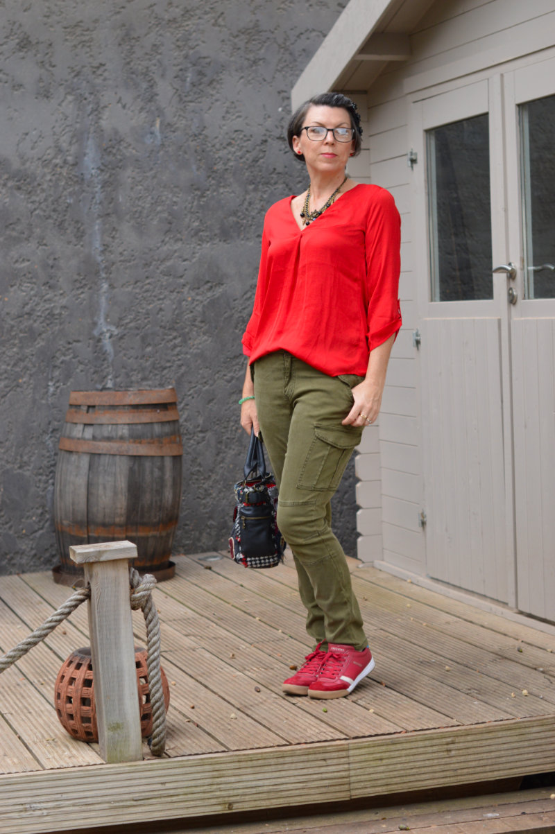Red blouse and khaki combats – a fab ...