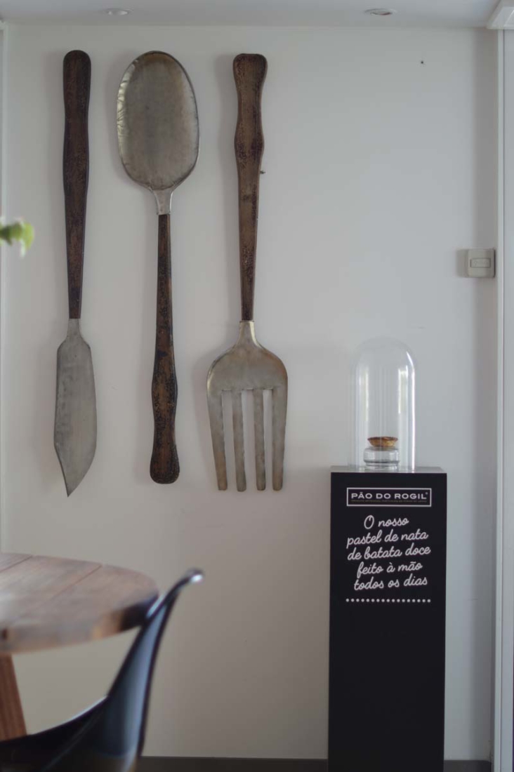 Visiting the Algarve’s west coast? Then try the Cafe Pão do Rogil Suzy ...