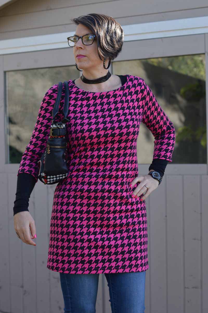 pink black houndstooth knit dress