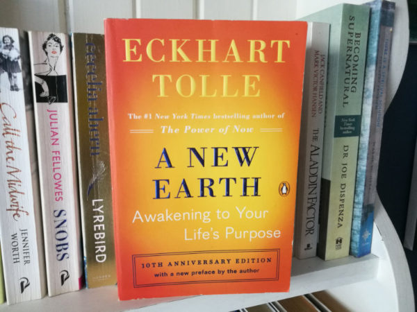 UPLIFTING BOOKS: A New Earth by Eckhart Tolle